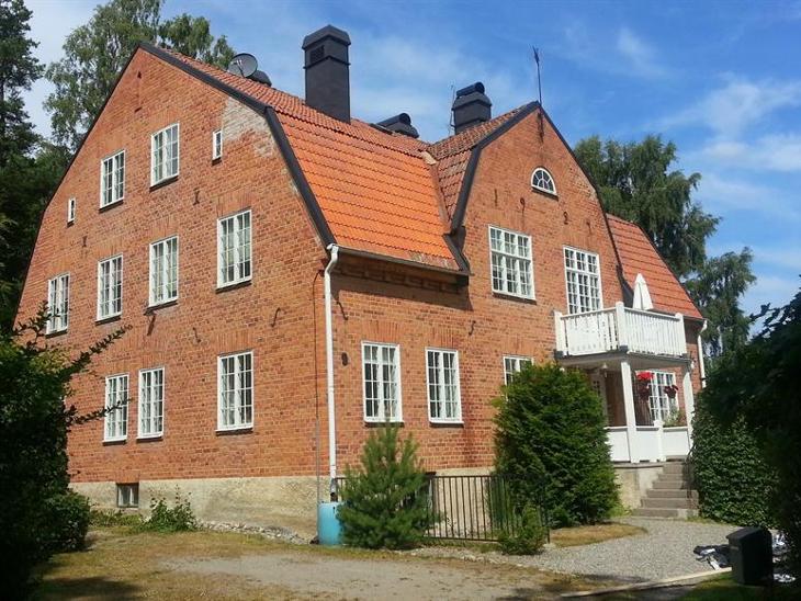 Bostad Björkkällevägen 36 Knivsta