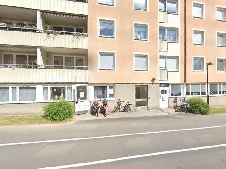 Fruängsgatan - Fågelbo-väster-öster, Nyköping