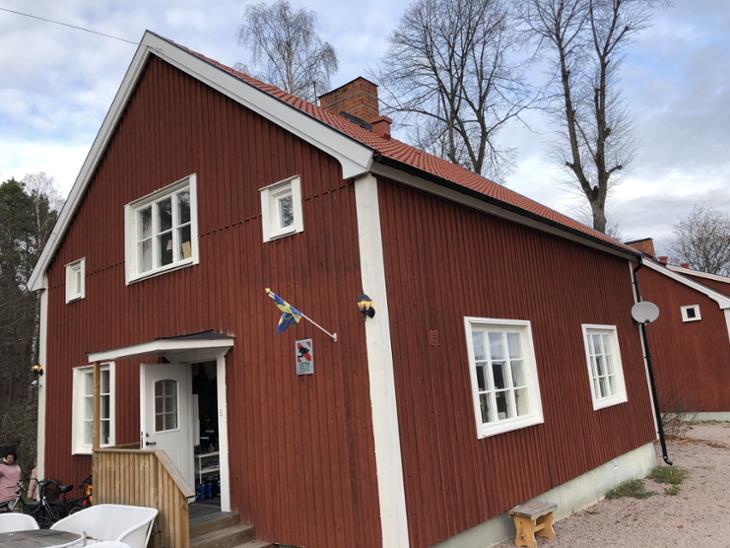 Bostad Näs gård Hallstahammar